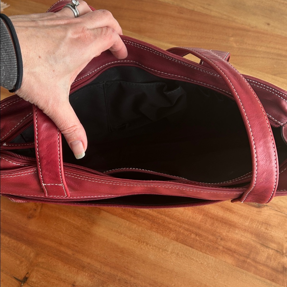 Tignanello Red Leather Shoulder Bag - Picture 11 of 11